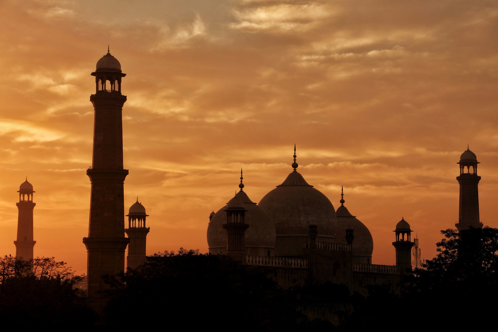 Badshahi Mosque in Lahore by day